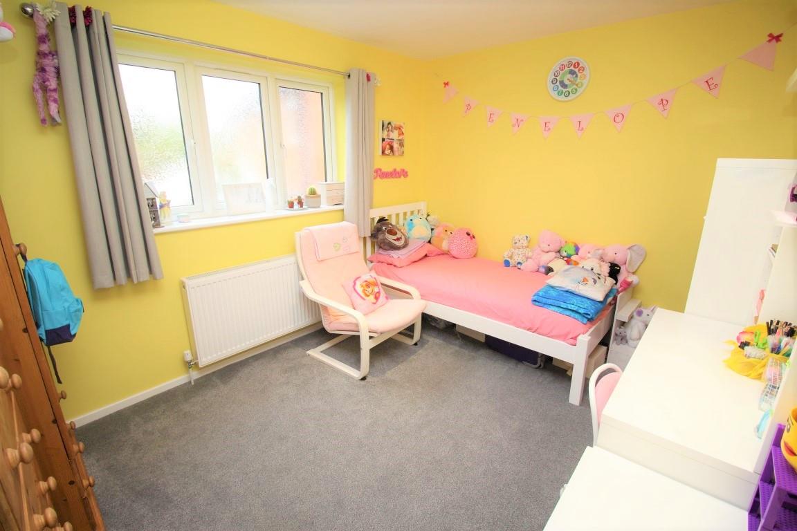 Kernham Drive, Tilehurst, Reading